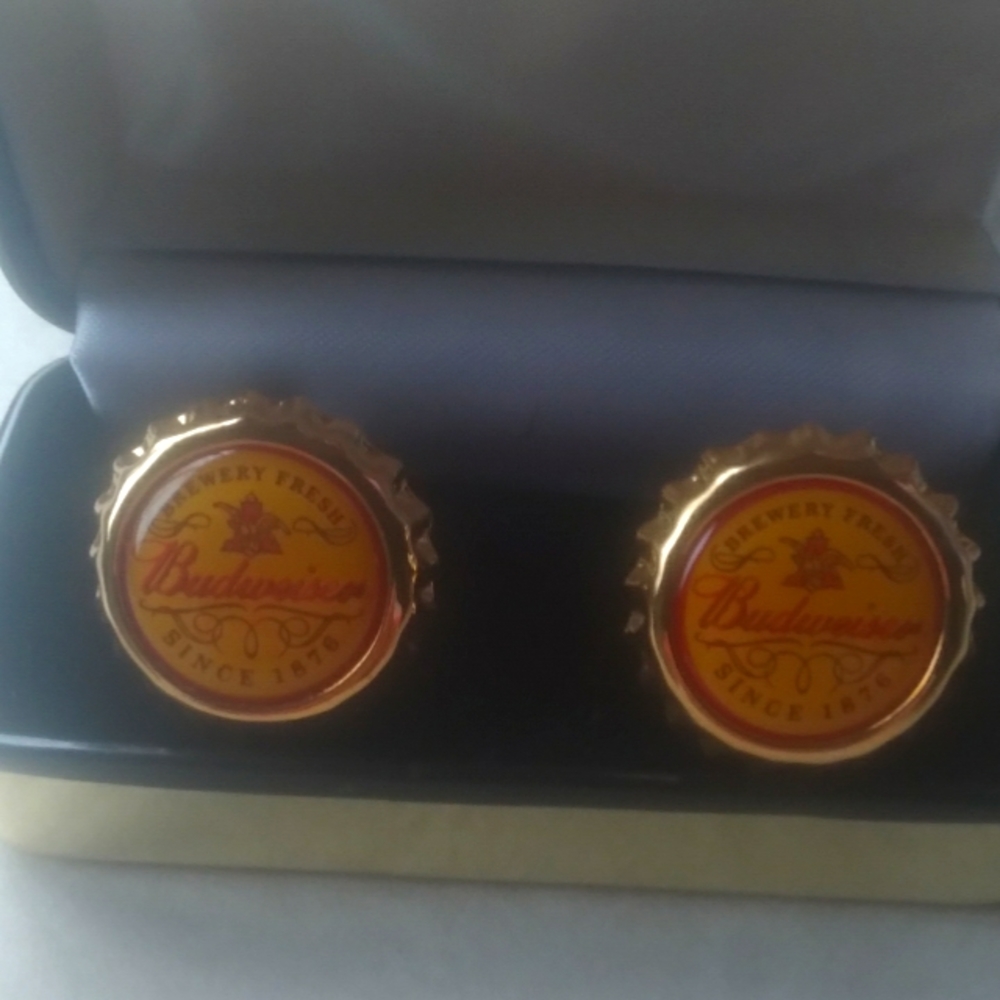 Vintage Budweiser cufflinks